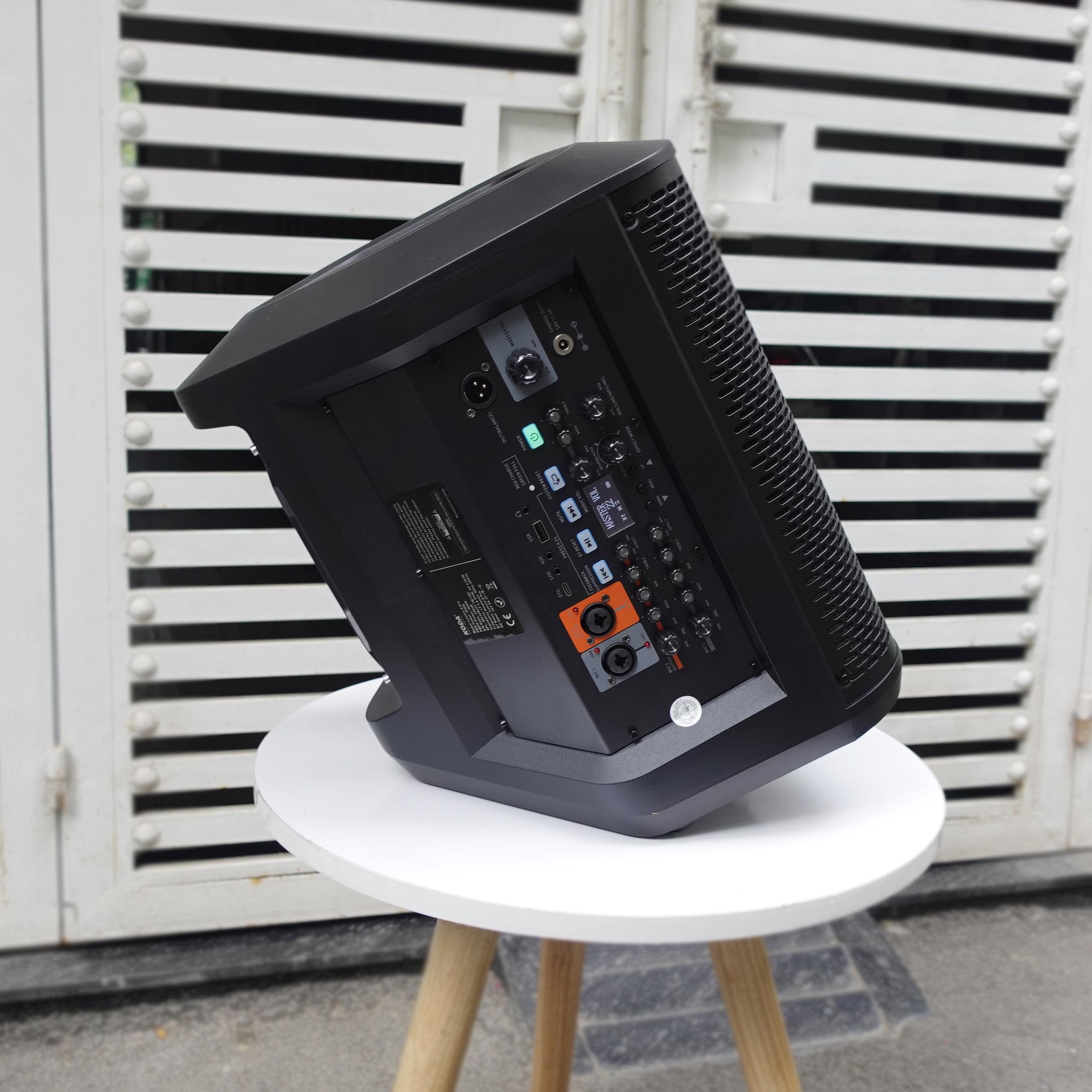 https://banoka.vn/loa bluetooth karaoke KODA luxury 8pro 1
